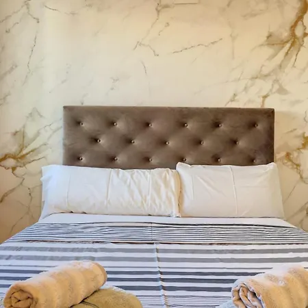 Apartamento Colinas Golf